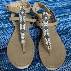 Women’s 7.5/8 Tan Sandals